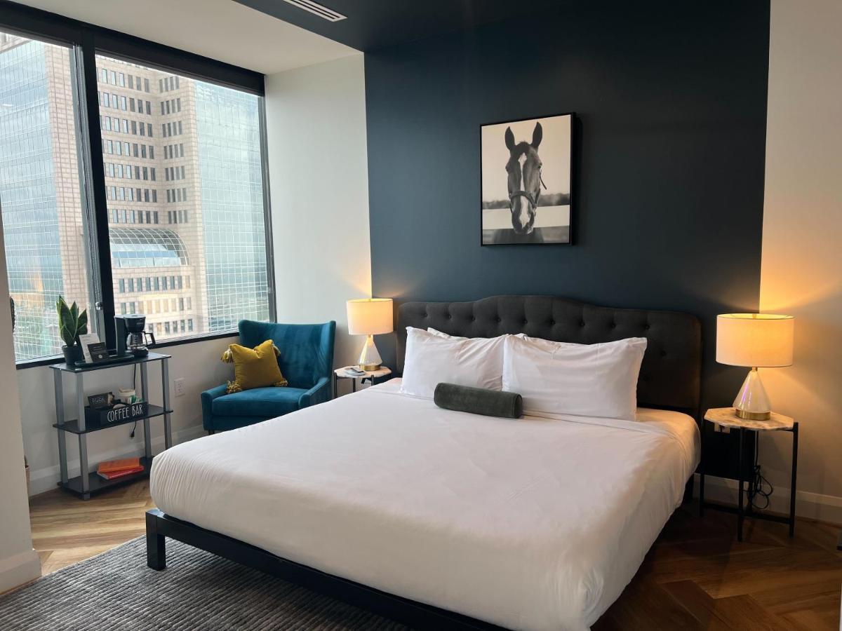 Mint House Dallas - Downtown Экстерьер фото